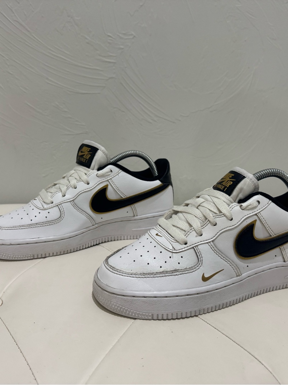 Nike Air Force 1 Boys' White Black Gold Leather Sneakers Size 5.5Y